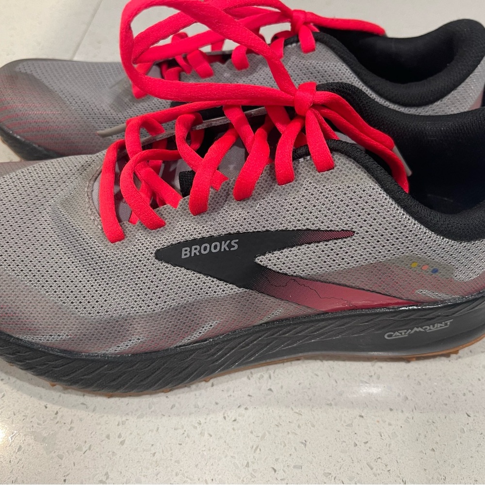 Brooks Running Sneakers size 8.